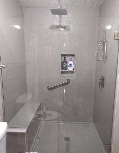 Onyx Walk-in Shower